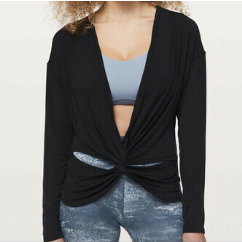 Lululemon full of grace long sleeve top